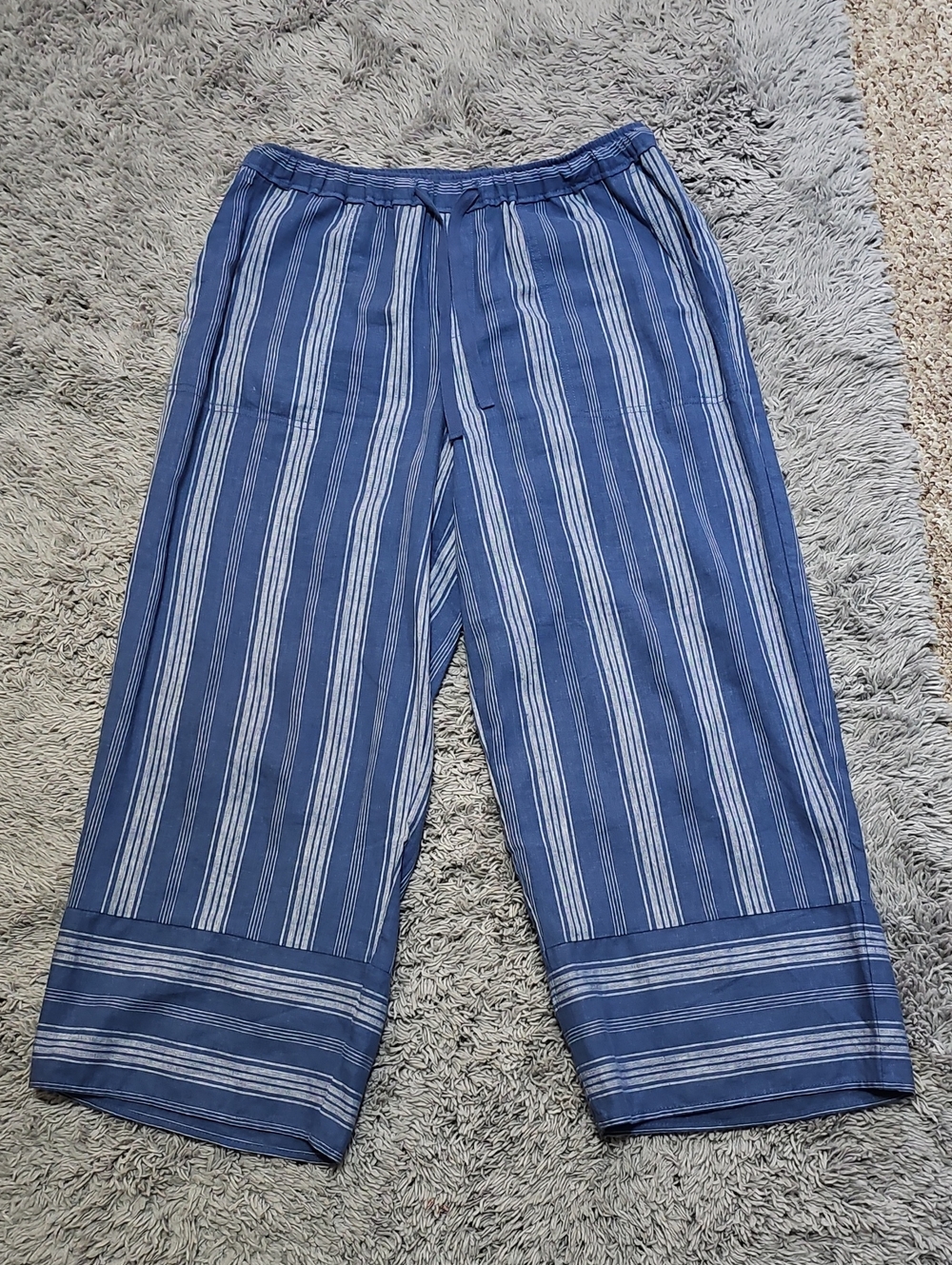 Blue & White Striped Wide-Leg Capri Sz Med